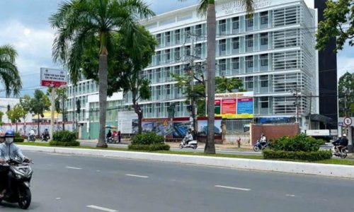 NHÀ MỚI ĐẸP – NẰM GẦN – ĐẠI HỌC CT